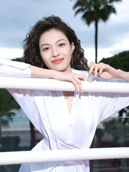 钟楚曦